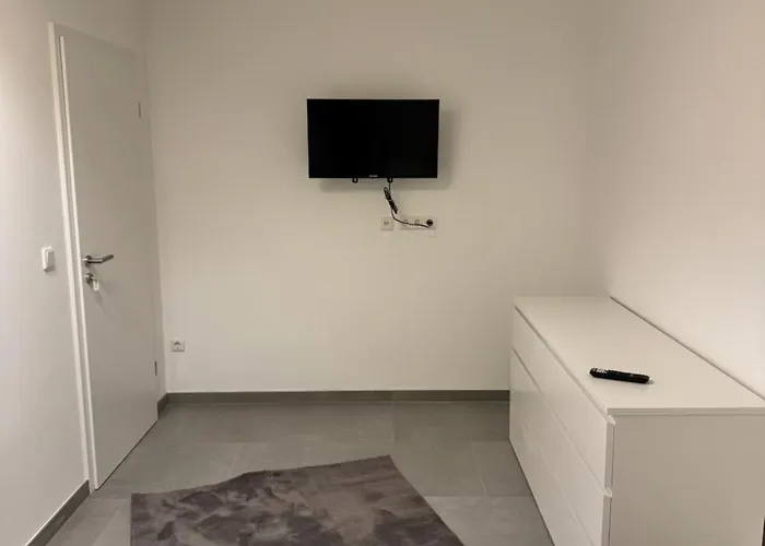 UZ Villa 11 - Laatzen Messe Modern Living