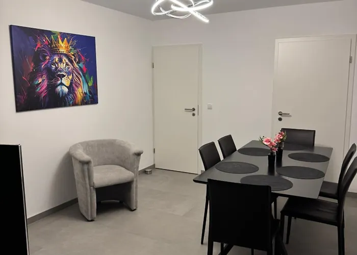 UZ Villa 11 - Laatzen Messe Modern Living
